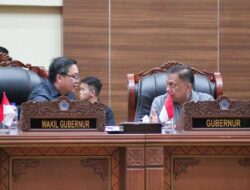 Gubernur Olly bersama Wagub Steven