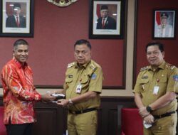 Pihak TransNusa bersama Gubernur Olly Dondokambey dan Wagub Steven Kandouw.